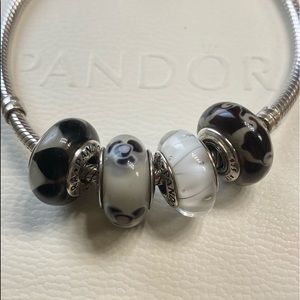 PANDORA charms😊